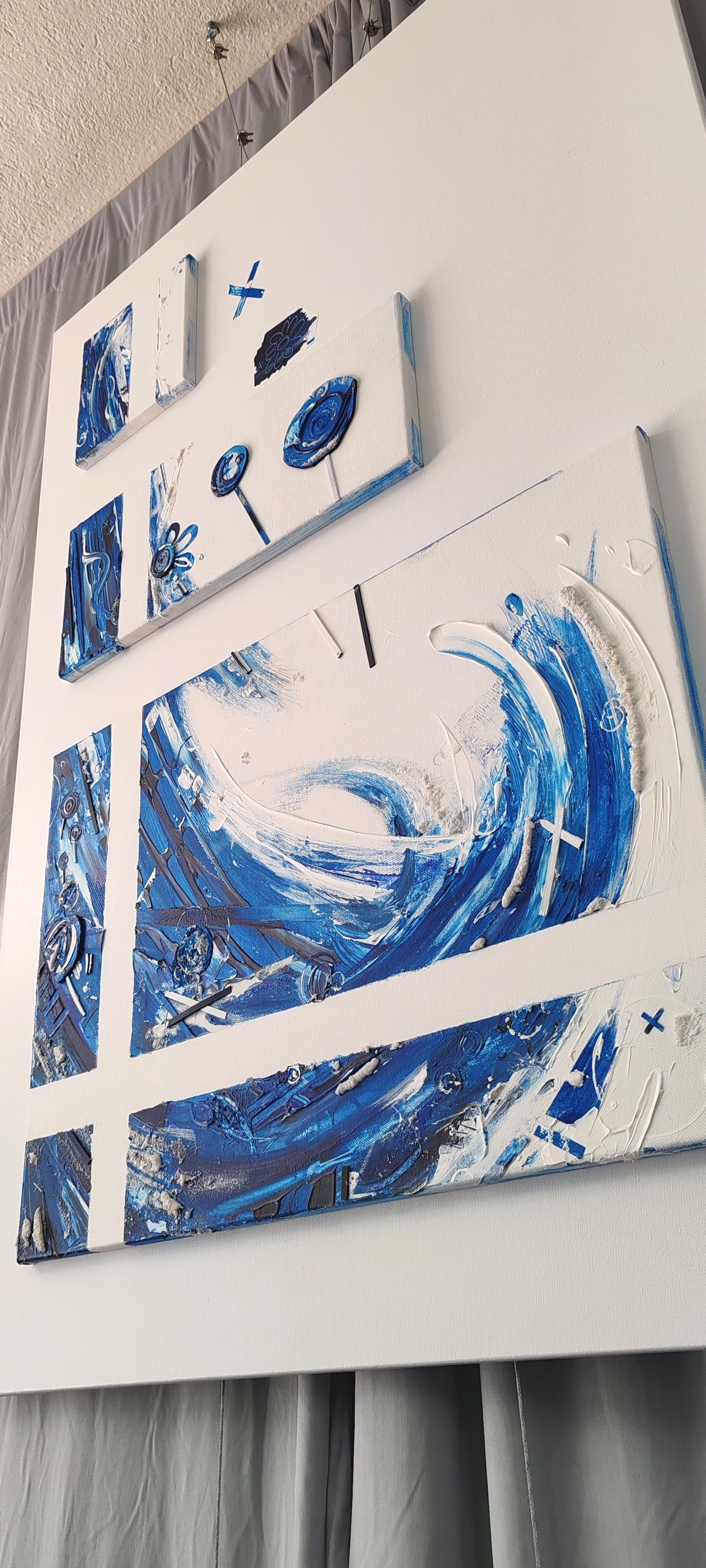 blue WAVY fckn FLOWERS